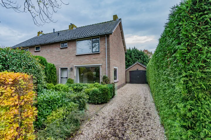 Oude Renbaan 18 in Blaricum foto