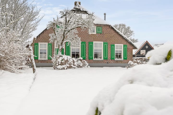 Oude Rijksweg 221 in Rouveen