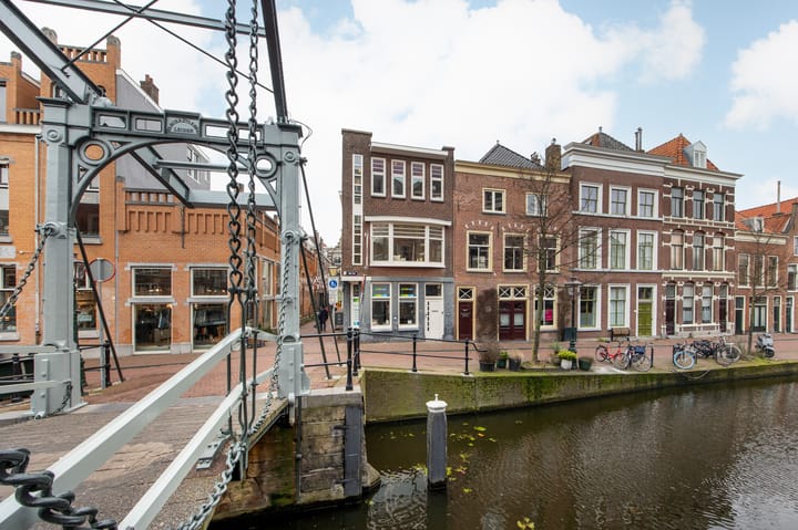 Oude Rijn 62A in Leiden