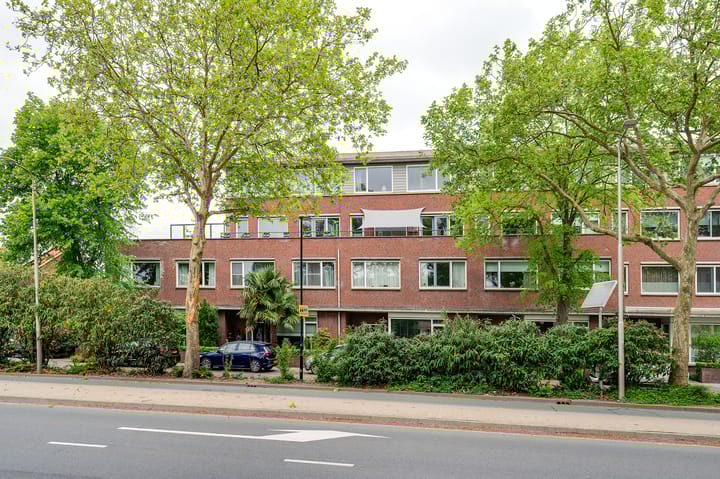 Oude Tiendweg 87 in Krimpen aan den IJssel foto