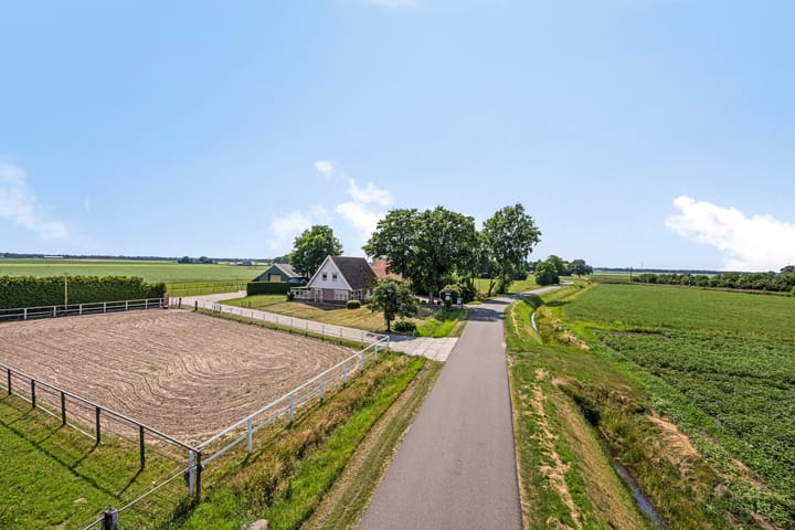 Oude Wilhelmsweg 17 in Emmen foto