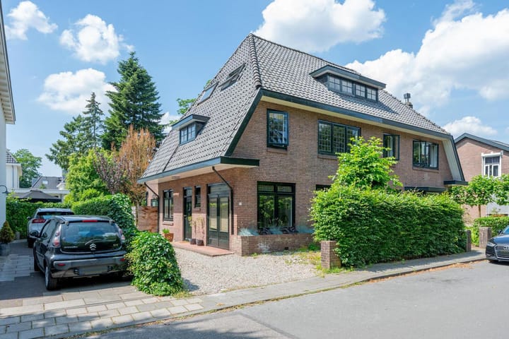 Oude Woudenbergseweg 1 in Doorn foto