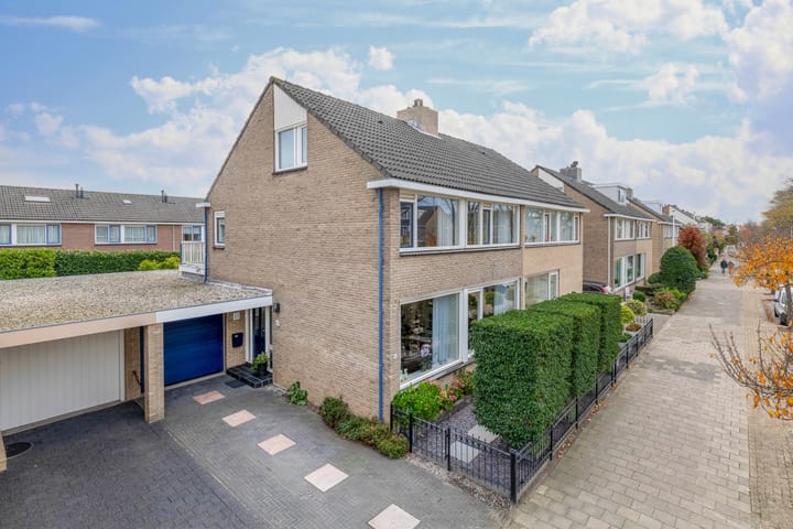 Oudelandstraat 66 in 's-Gravenzande foto