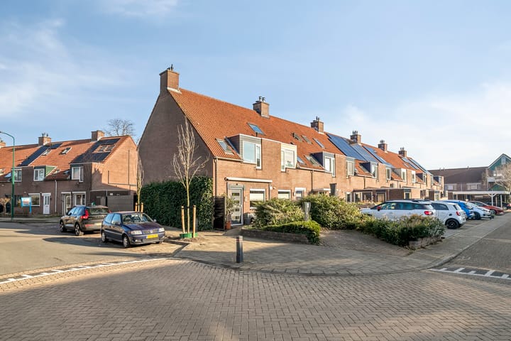 Oudeveen 100 in Veenendaal