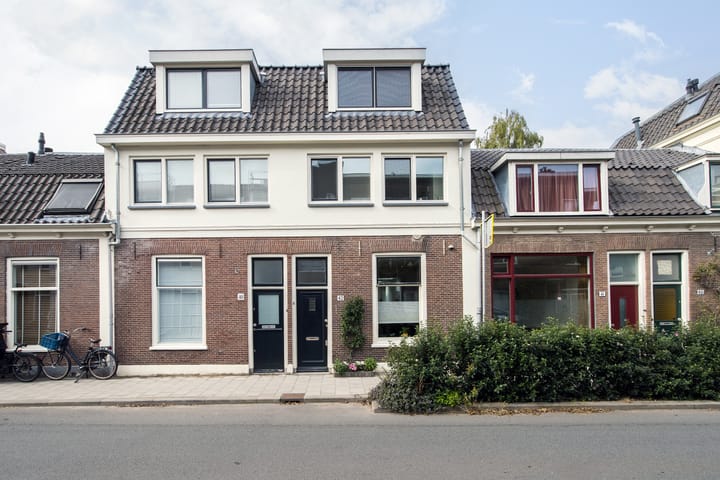Oudwijkerdwarsstraat 42 in Utrecht foto