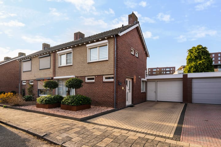 Overkwartierstraat 7 in Weert foto