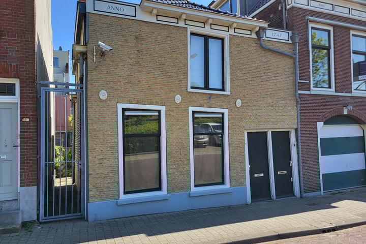 Overschiesestraat 64 in Schiedam