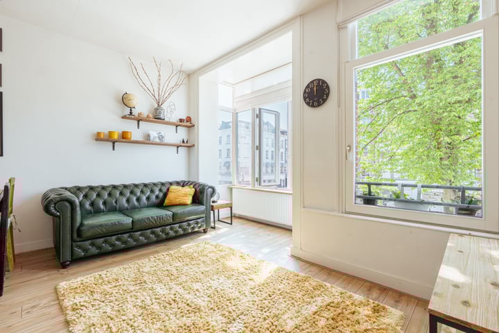 Overtoom 114-1 in Amsterdam foto