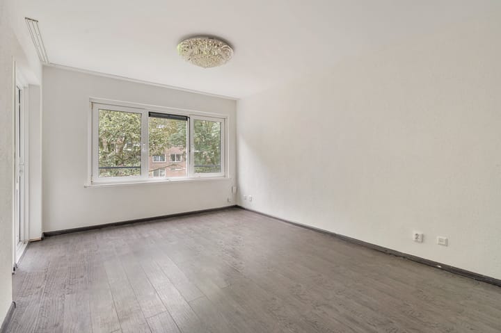 Overveenstraat 28 in Amsterdam foto