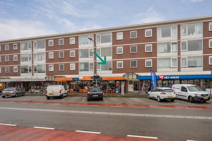 Overwinningsplein 40 in Groningen foto