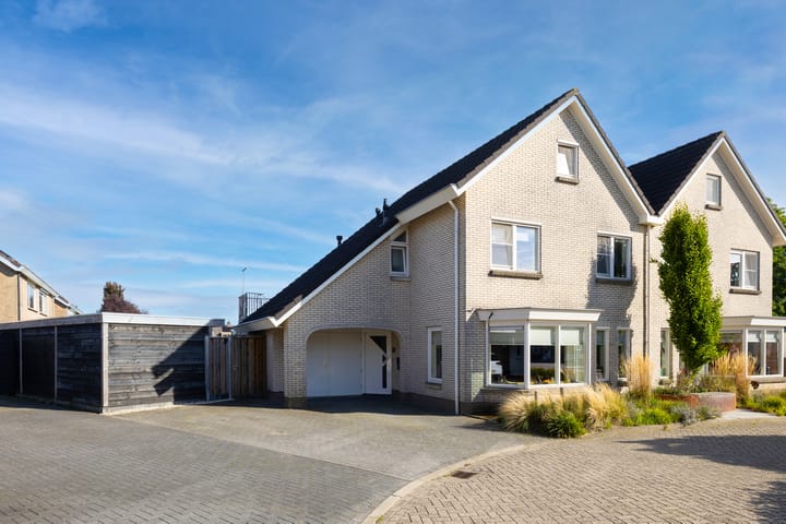 P.Buismanstraat 57E in Lemelerveld foto