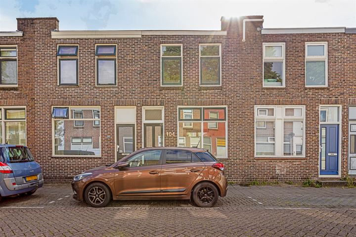 P.C. Bothstraat 104 in Gouda foto