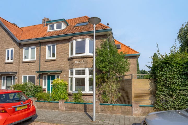 P C Hooftstraat 41 in Zwolle foto