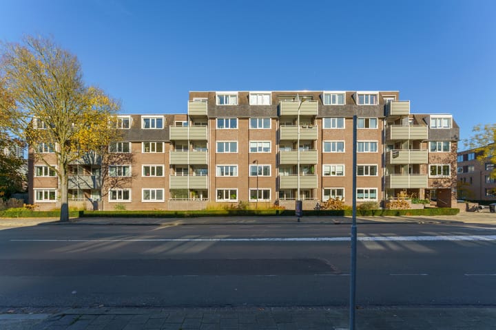 P Czn Hooftlaan 81 in Eindhoven foto