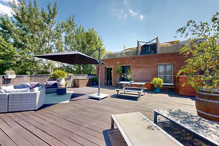 P. Hans Frankfurthersingel 80 in Amsterdam foto