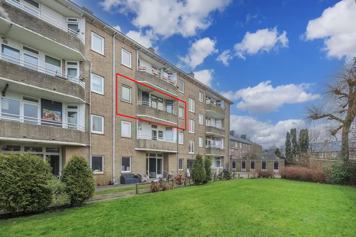 Pa Verkuijllaan 145 in Badhoevedorp foto