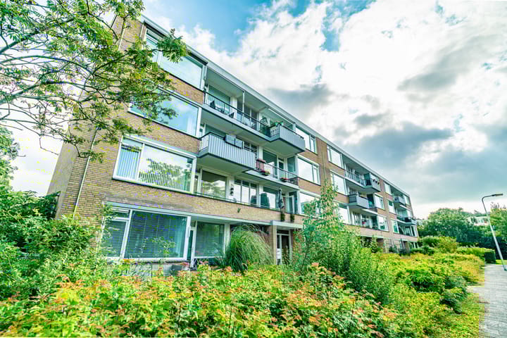 Paganinidreef 43 in Voorschoten foto