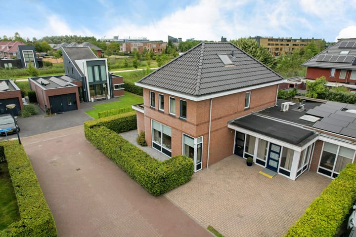 Page 6 in Heerenveen foto