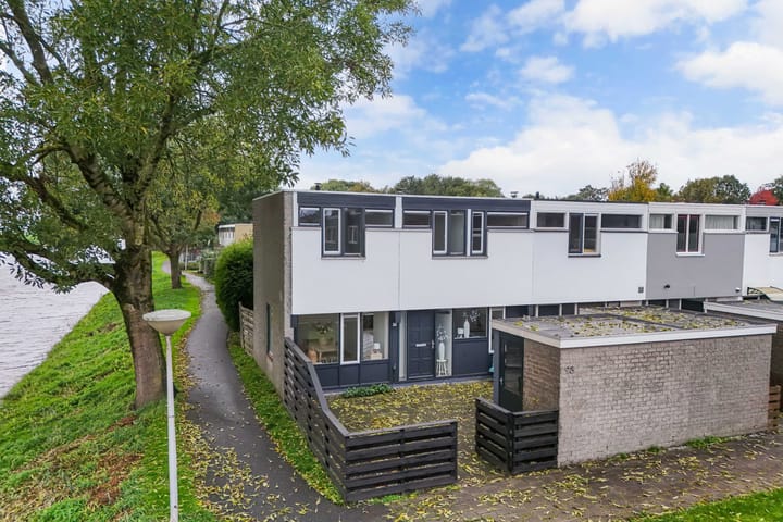 Pallasstraat 98 in Emmeloord foto