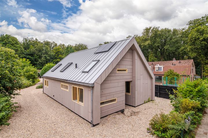 Parallelweg 128 in Wolfheze foto