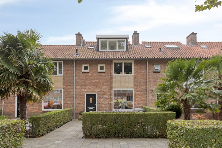 Parallelweg 56 in Alblasserdam foto