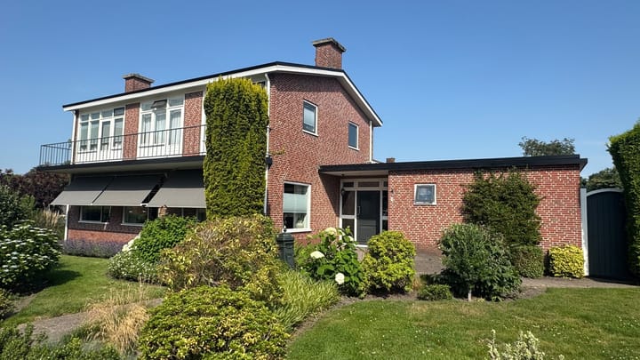 Parklaan 1 in Oude Pekela foto