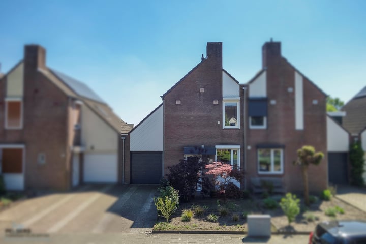 Parklaan 91 in Reuver foto