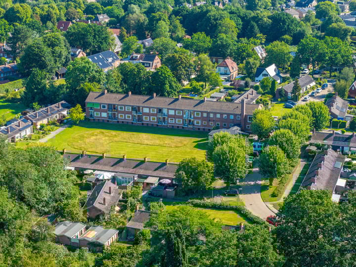 Parkweg 76 in Haren Gn foto