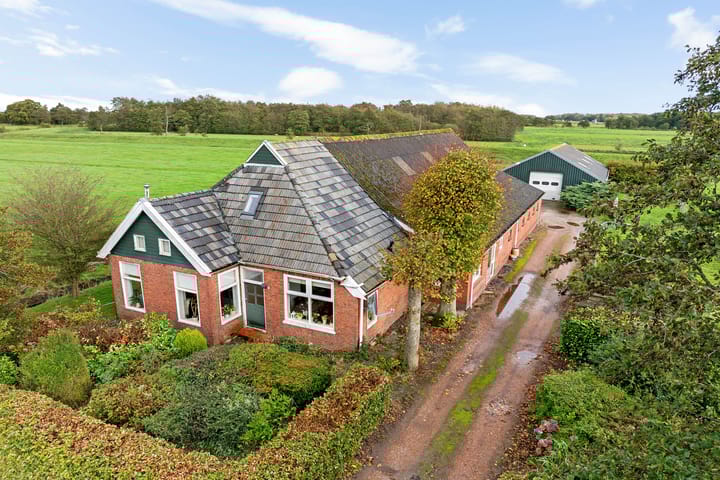 Pasop 10 in Midwolde foto