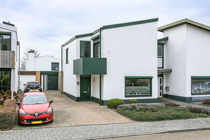 Pastoor Heusschenstraat 5 in Brunssum foto