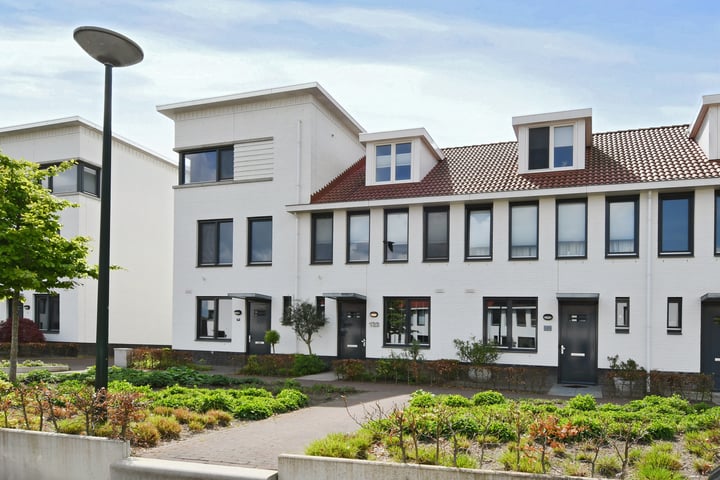 Pastoor Sickingstraat 123 in Eindhoven foto