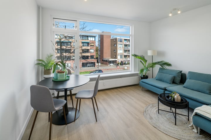 Pastoor van Akenstraat 22 in Roosendaal foto