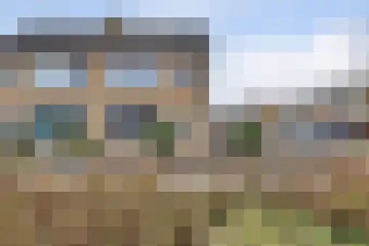 Pastoor van Hooijdonklaan 23 in Lage Zwaluwe