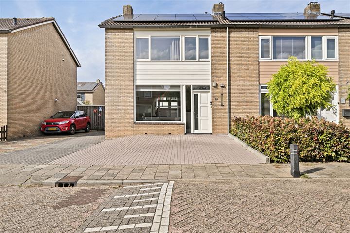 Pastorielaan 6 in Buurmalsen foto