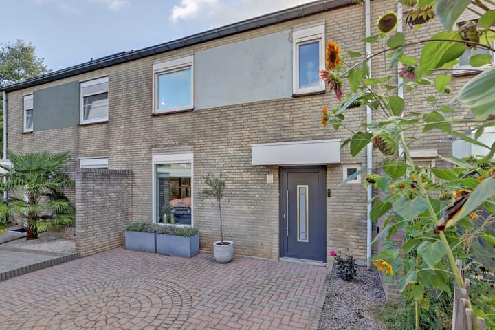 Foto van woning Pater Beekerplein 10, Velden