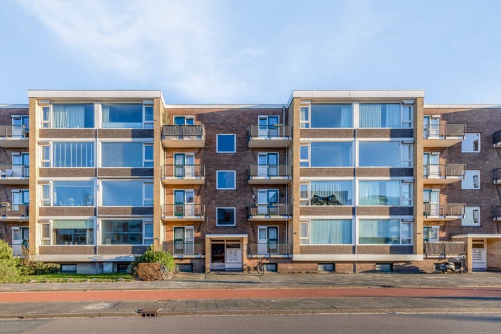 Paterswoldseweg 530 in Groningen foto