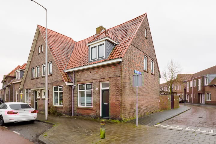 Pathmossingel 165 in Enschede