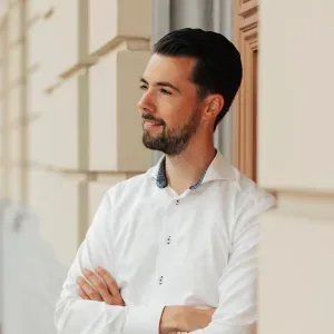 Photo of Patrick van Bueren