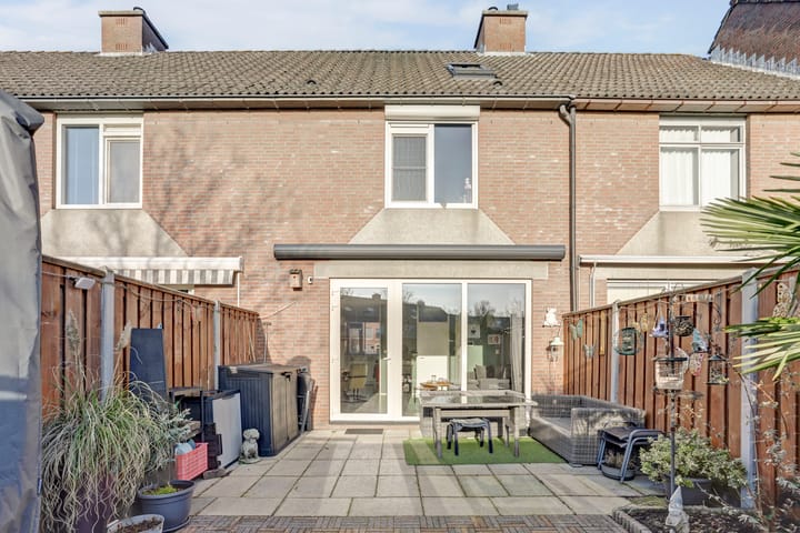 Patrijs 55 in Hoogvliet Rotterdam