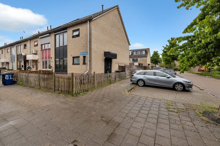 Paukenstraat 83 in Almere foto