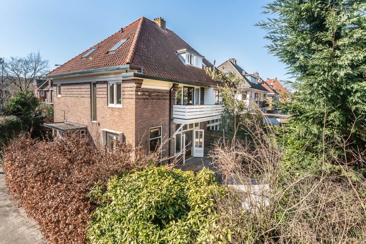 Paulus Buyslaan 3 in Heemstede foto