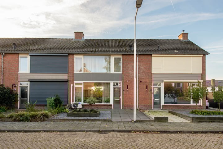 Paus Joanneslaan 4 in Ossendrecht foto