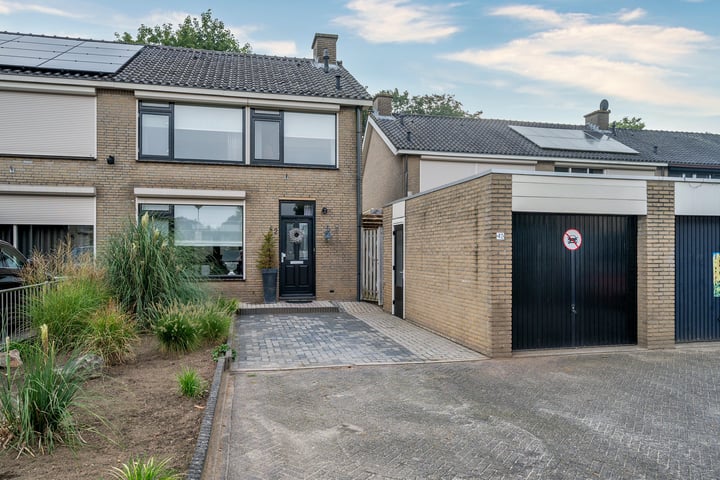 Pavanestraat 42 in Venray foto