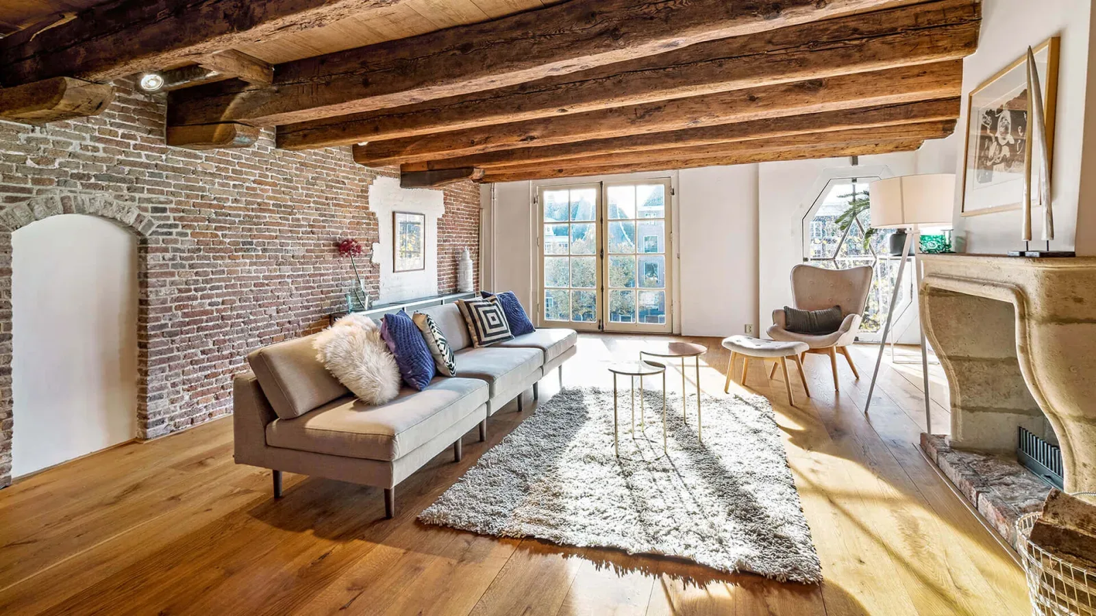 Team photo of PC22 makelaars o.z.