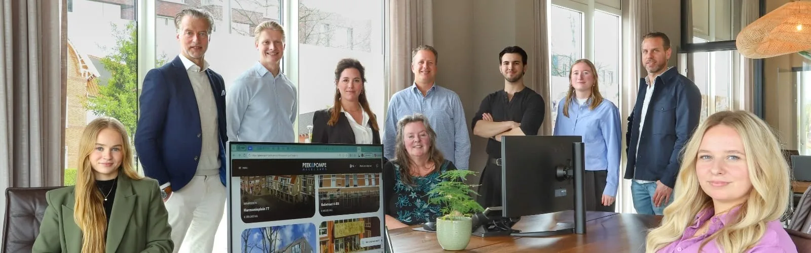 Photo d'équipe de PEEK&POMPE MAKELAARS