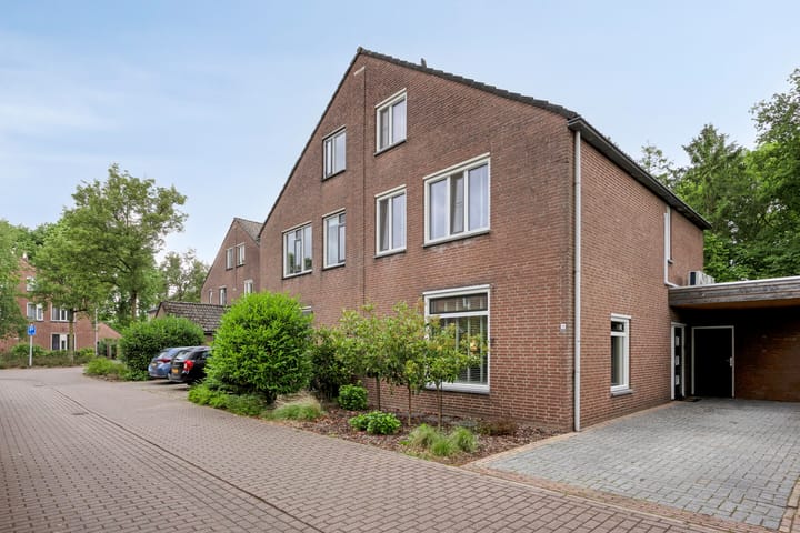 Peelhoeven 19 in Rosmalen