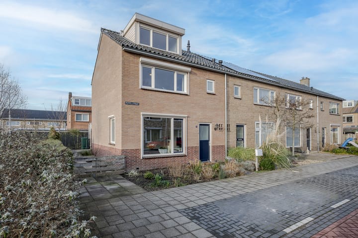 Peppelstraat 2 in Leimuiden