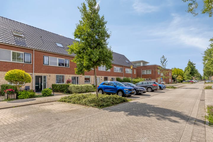 Pernisstraat 24 in Zoetermeer foto