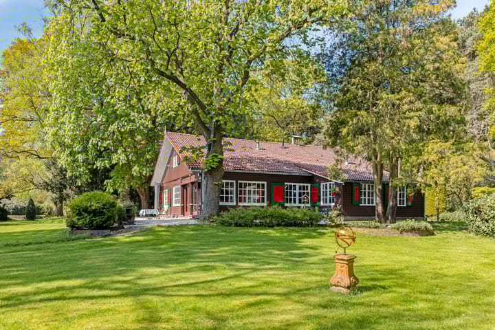 Petersdijk 2 in Zelhem