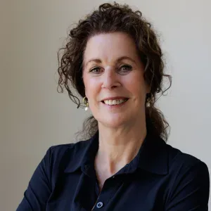 Foto van Petra Salmans (Directiesecretaresse)